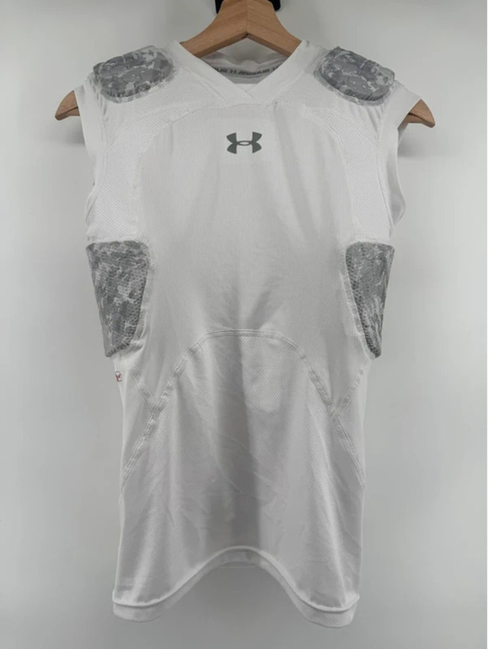 Under Armour Youth Gameday Pro 5-Pad Football Shirt xl